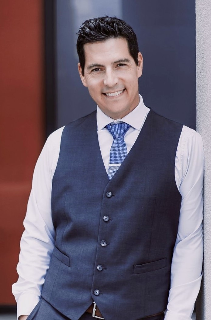Loan Officer Israel Rael